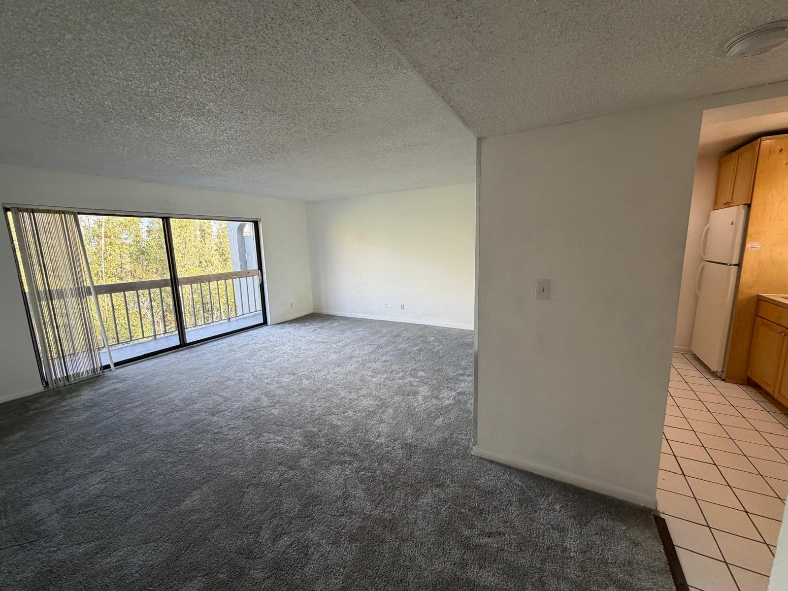 2050 North Congress Avenue