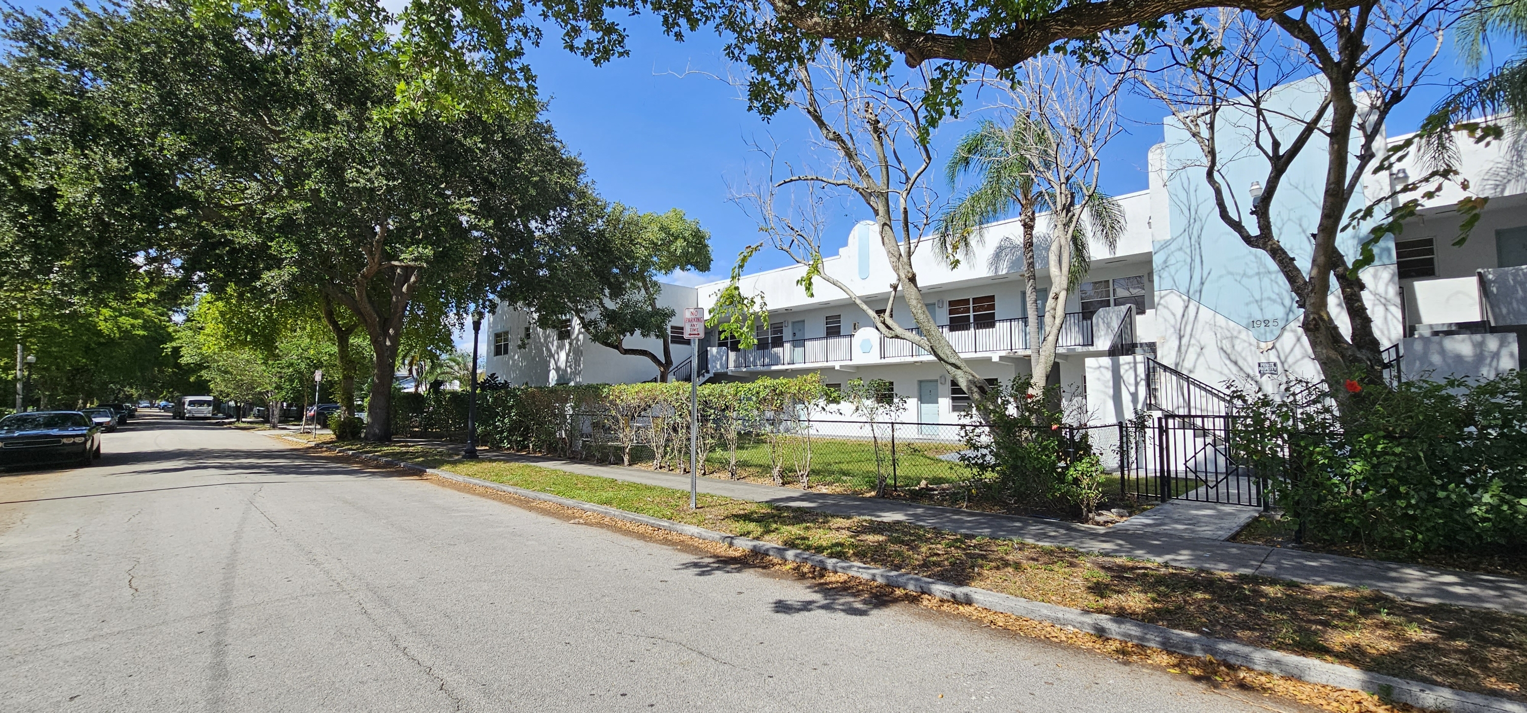 1925 Madison Street #10